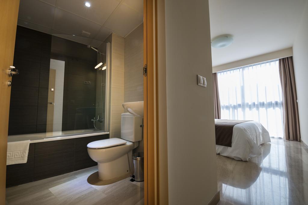 Apartaments Peronel.La Lleida Eksteriør bilde